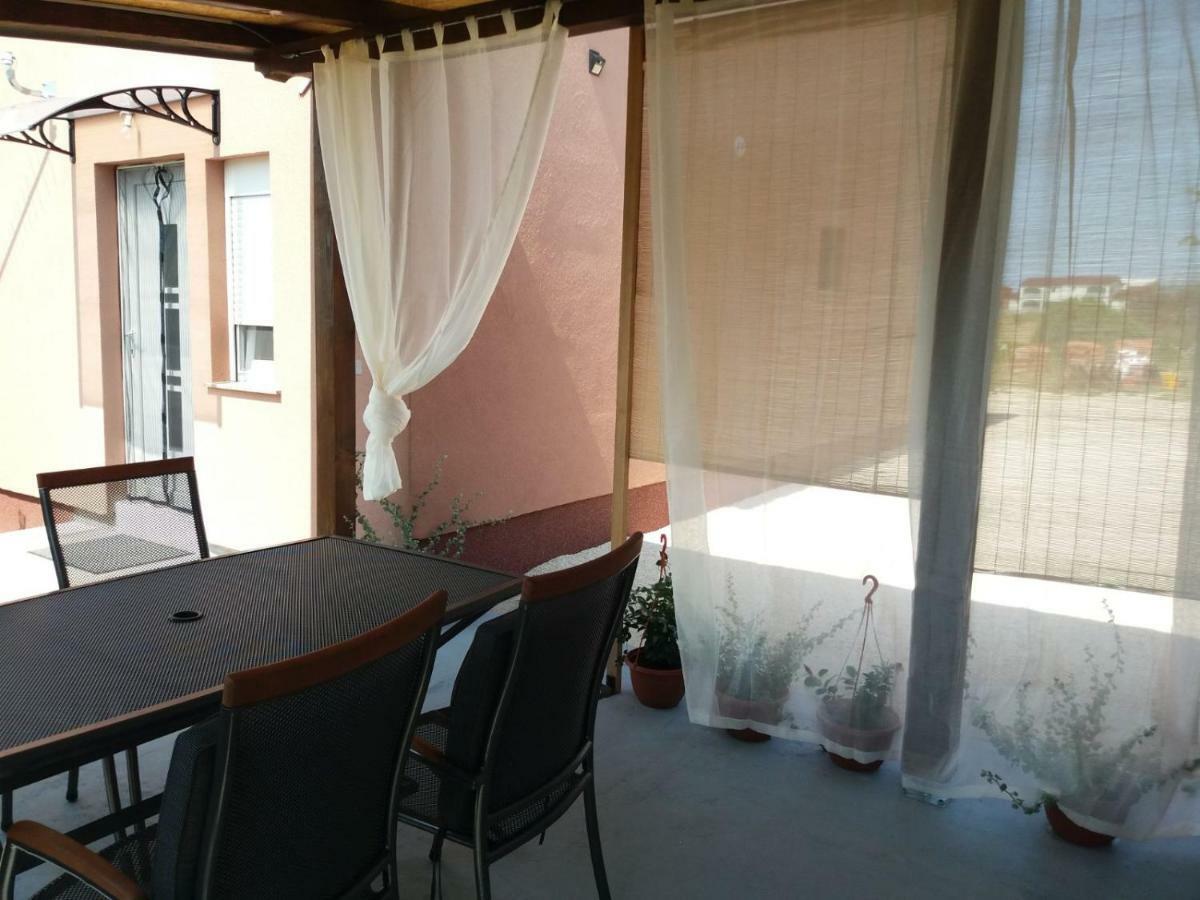 Tomek Apartment วีร์ ภายนอก รูปภาพ