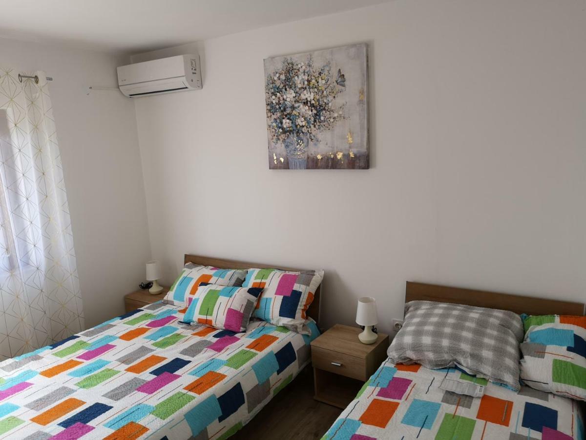 Tomek Apartment วีร์ ภายนอก รูปภาพ